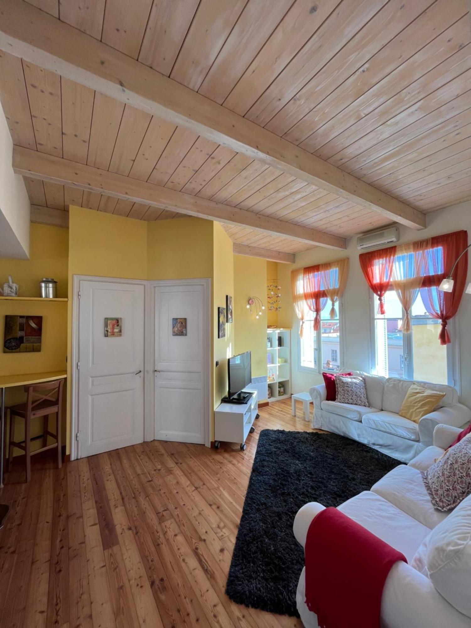 Maison Re- Splendido Appartamento Centro Mentone Екстер'єр фото